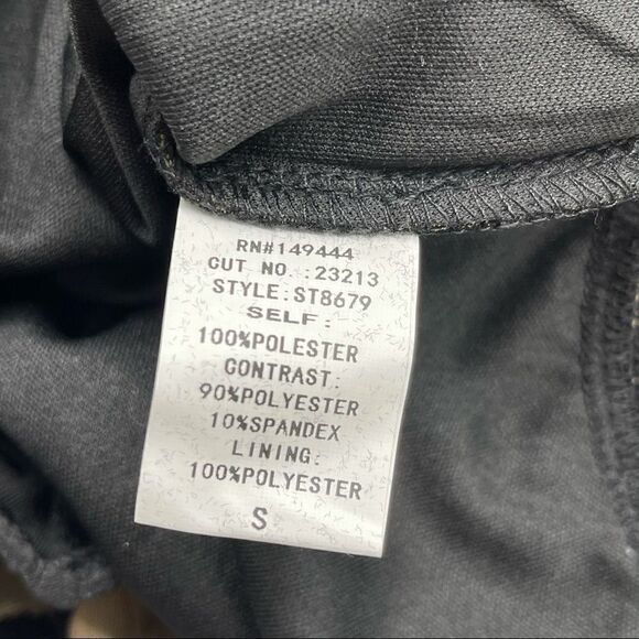 Ember Velvet Floral Lace Flare sleeve Bodysuit SMALL NWT - Picture 12 of 13